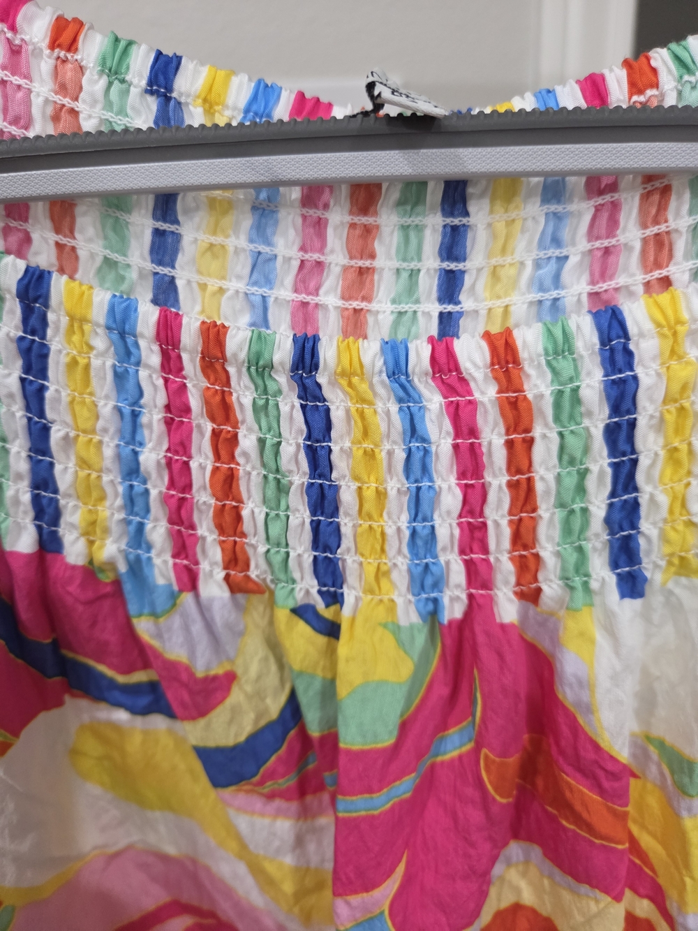 John Mark Multicolor Smocked Blouse Flowy Sleeves Petite Small - Picture 4 of 5